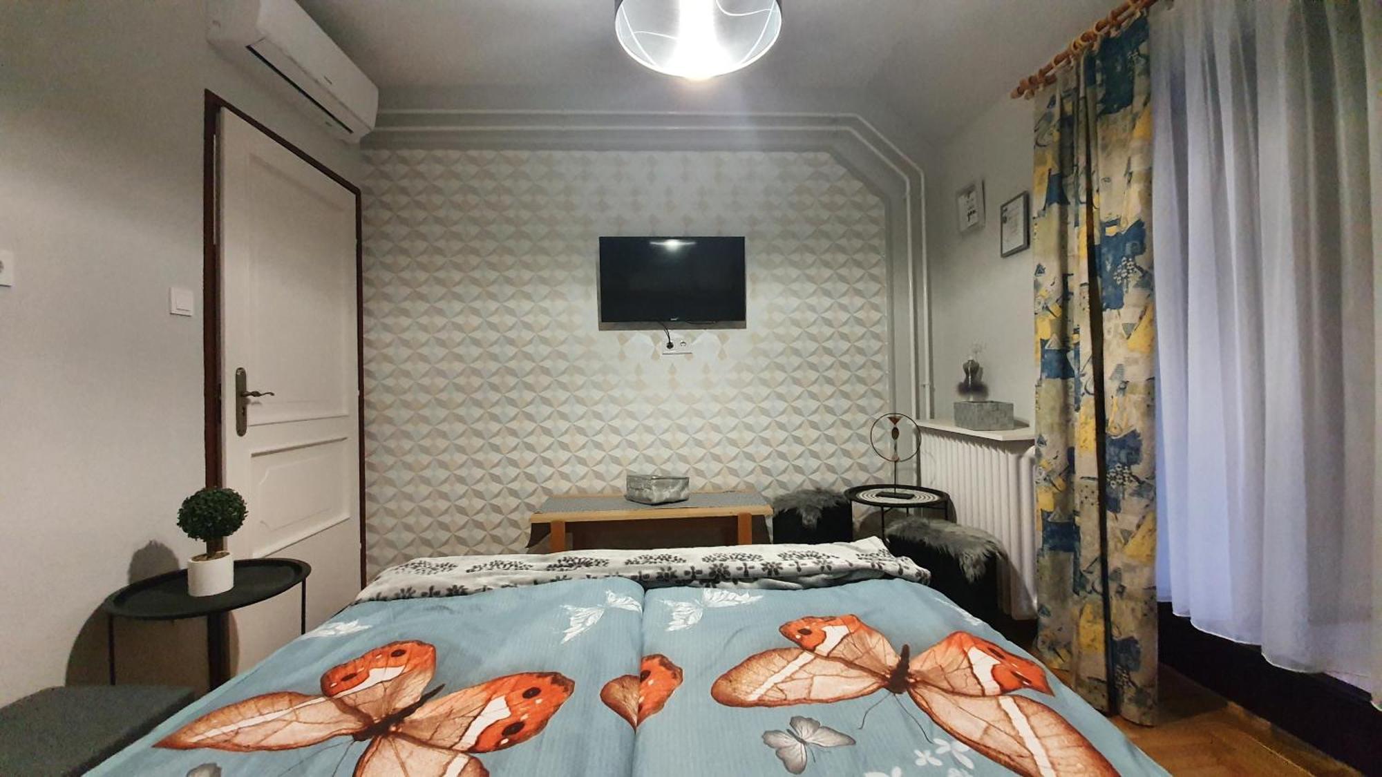 Agnes Vendeghazak Siofok-Apartman 2 Exterior foto