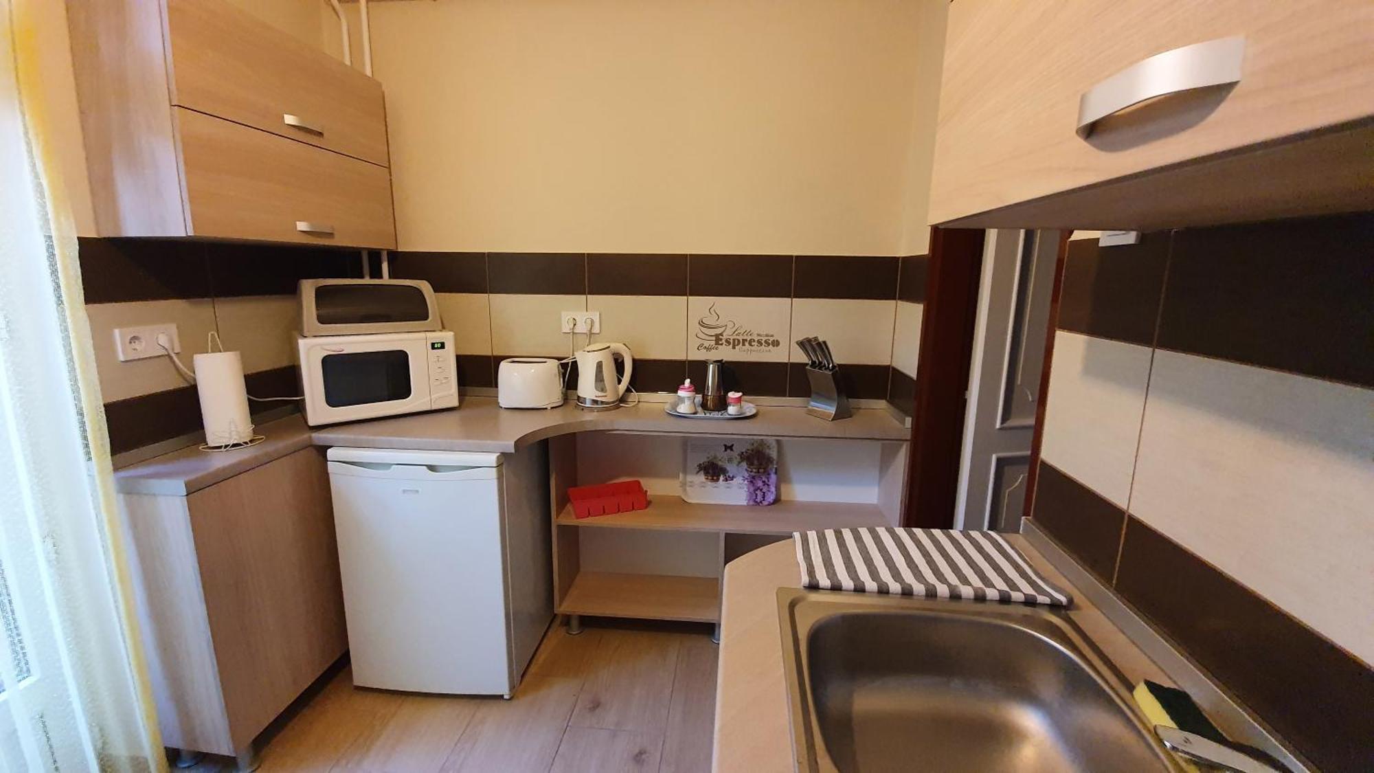 Agnes Vendeghazak Siofok-Apartman 2 Exterior foto