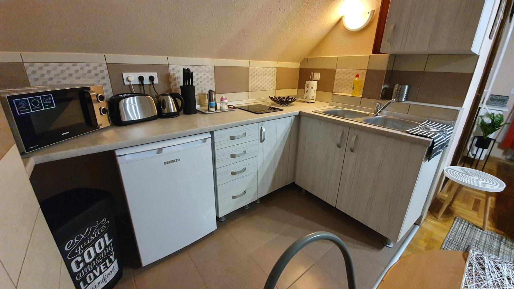 Agnes Vendeghazak Siofok-Apartman 2 Exterior foto